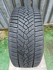 Takmer nejazdené zimné GoodYear Performance - 225/45 r17 91H - 9