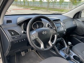 HYUNDAI IX35 4X4 - NA PREDAJ / NA SPLATKY - 9