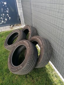 255/55 R18 Michelin letne - 9