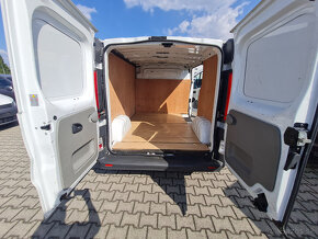 Opel Vivaro 2.0 CDTI - 9