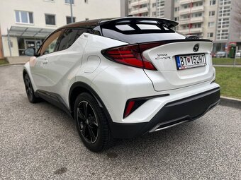 Predám Toyotu Chr Gr sport 2.0 hybrid s DPH - 9