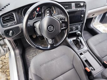 VOLKSWAGEN GOLF Combi 2.0 TDI - 9