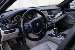 BMW 530d xDrive Touring (F11), 210 km - 9