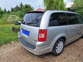 Rozpredam Chrysler grand voyager 2,8crdi RT - 9