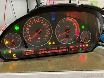 Budíky prílstrojový panel BMW E39 M5 Tachometer 300km/h - 9