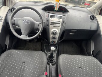 Toyota Yaris 1.3 VVT-I Sol - 9