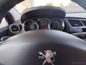 Peugeot 3008 1.6BlueHdi - 9