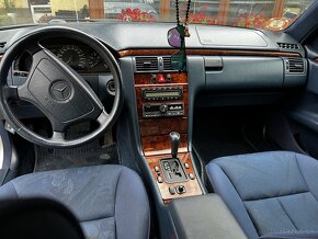 Mercedes E 280 4matic. W210 - 9