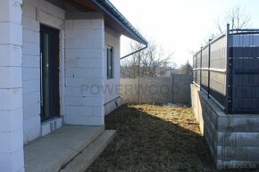 Dom v obci Čakanovce uzavretá hr. stavba - tichá lokalita - 9
