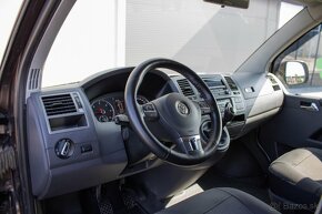 Volkswagen Caravelle 2.0TDI - 9