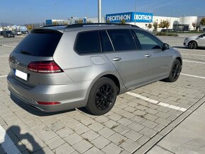 VW Golf Variant 1.6 TDI - 9