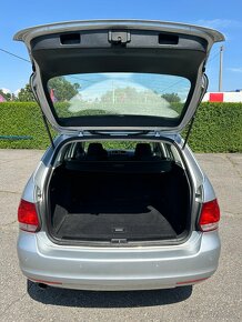 Volkswagen Golf 1.6 TDI - DSG Variant - 9