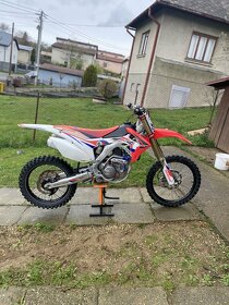 Honda CRF250R - 9