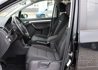 Volkswagen Touran 1.6 TDI Comfortline - 9