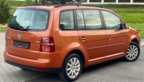 VOLKSWAGEN TOURAN CROSS 1.9 TDI 77KW - 9