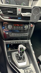 BMW X1 20dXdrive 135kw Sportline - 9