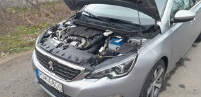 Peugeot 308 SW - 9