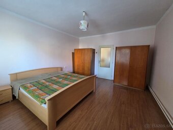 PREDAJ starší 3i RD, pozemok 702 m2, Ivanka pri Dunaji - 9