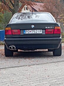 BMW E34 520i manuál - 9