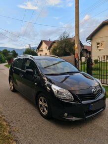 Toyota Verso 2.0 D4D 93kW 7-miestne - 9