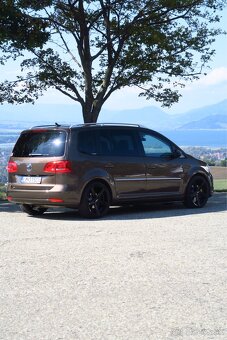 Volkswagen Touran 2,0 TDI 125kw - 9