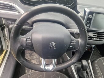 Peugeot 2008 1.6 BlueHDi 100 Allure - 9