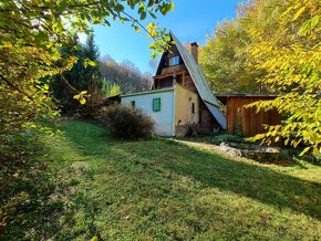 Pozemok 868 m² s chatou - Ružín - Zlatník - 9