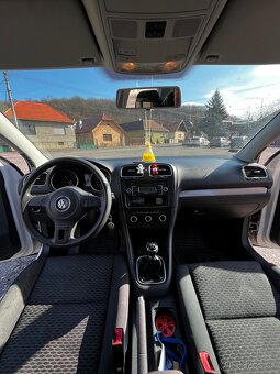 Volkswagen Golf VI 1.6 tdi - 9