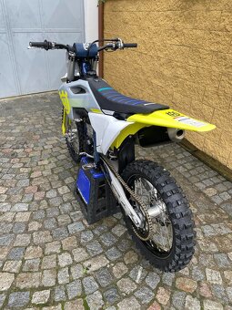 Husqvarna FC450 - 9