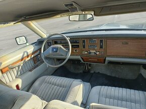 Cadillac seville V8 1983 - 9