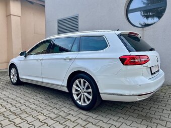 VOLKSWAGEN PASSAT HIGHLINE 2.0 TDI VARIANT - 9