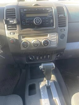 Nissan Navara D40 2.5D 128kW automat - 9