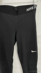 Nike Pro Bežecké legíny Dri-Fit veľkosť S - 9