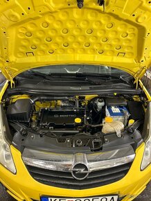 Opel corsa 1.2 59kw 2009 - 9