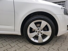 Škoda Octavia 2.0 TDI DPF Elegance 2015 6MT - 9