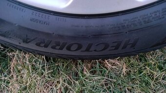 Predám letné pneumatiky 205/55r16 hliníkové disky Mazda - 9