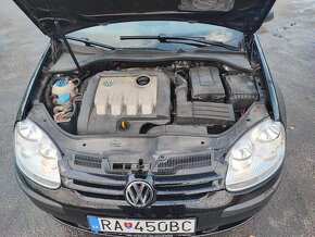 Volkswagen Golf 5 (1.9 TDI) - 9