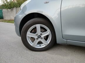 Toyota YARIS -1.33VVT-i  74kw 6-kvalt.benzin - 9