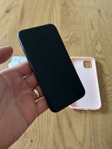 iPhone 11 Black 64gb v záruke - 9