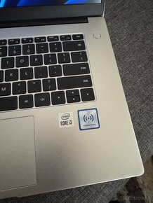 Huawei MateBook D15 - 9