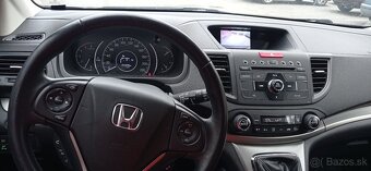 HONDA CRV  4X4 - 9