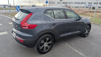 Volvo XC40 D4 A/T 4x4, LED (odpočet DPH) - 9