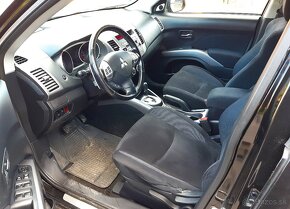 Mitsubishi Outlander 2.4 MIVEC CVT/AT Instyle 4WD 7Miestne - 9