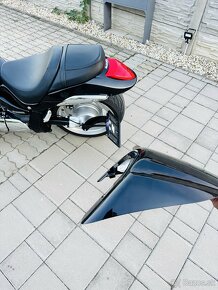 SUZUKI Intruder 1800r - 9