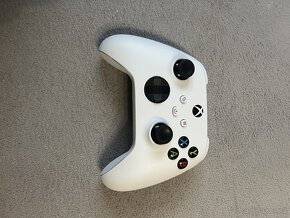 Predám Xbox Series S - 9