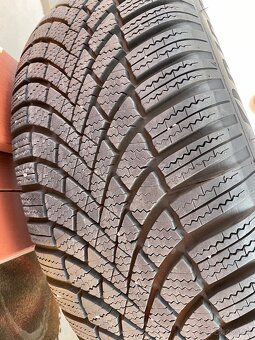 235/55 R18 Tiguan R line orig. VW zimná sada Pirelli - 9