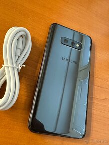 Samsung GALAXY s10e 6/128GB - 9