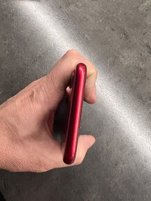 Predam Iphone 11 64gb red - 9