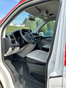 Volkswagen Transporter T6 - 2.0 TDI Sanitní vůz DSG - 9