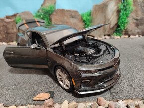 Prodám model 1:18 Chevrolet Camaro 2017 - 9